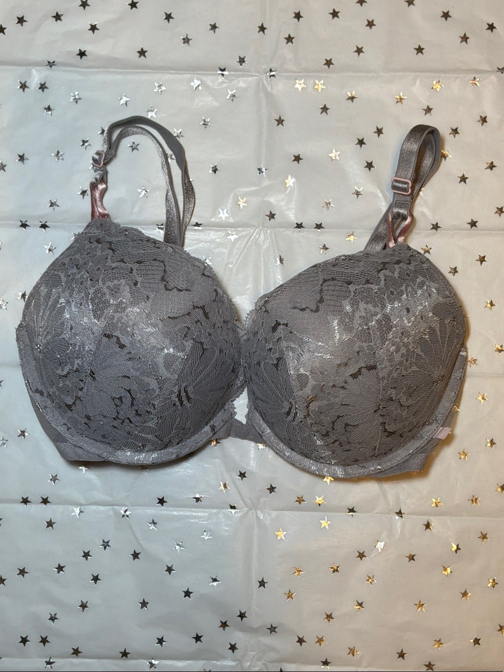 Victoria's Secret Light Gray Lace Push-Up T-Shirt Bra 32DD